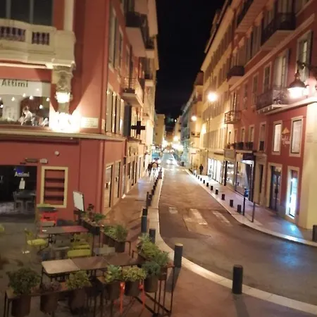 Private Room In The Centre Of Nice * ニース
